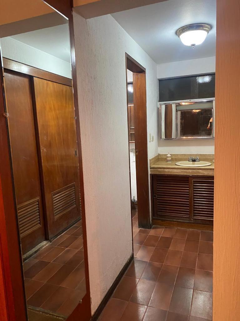 Mini Departamento San Borja, Pentagonito